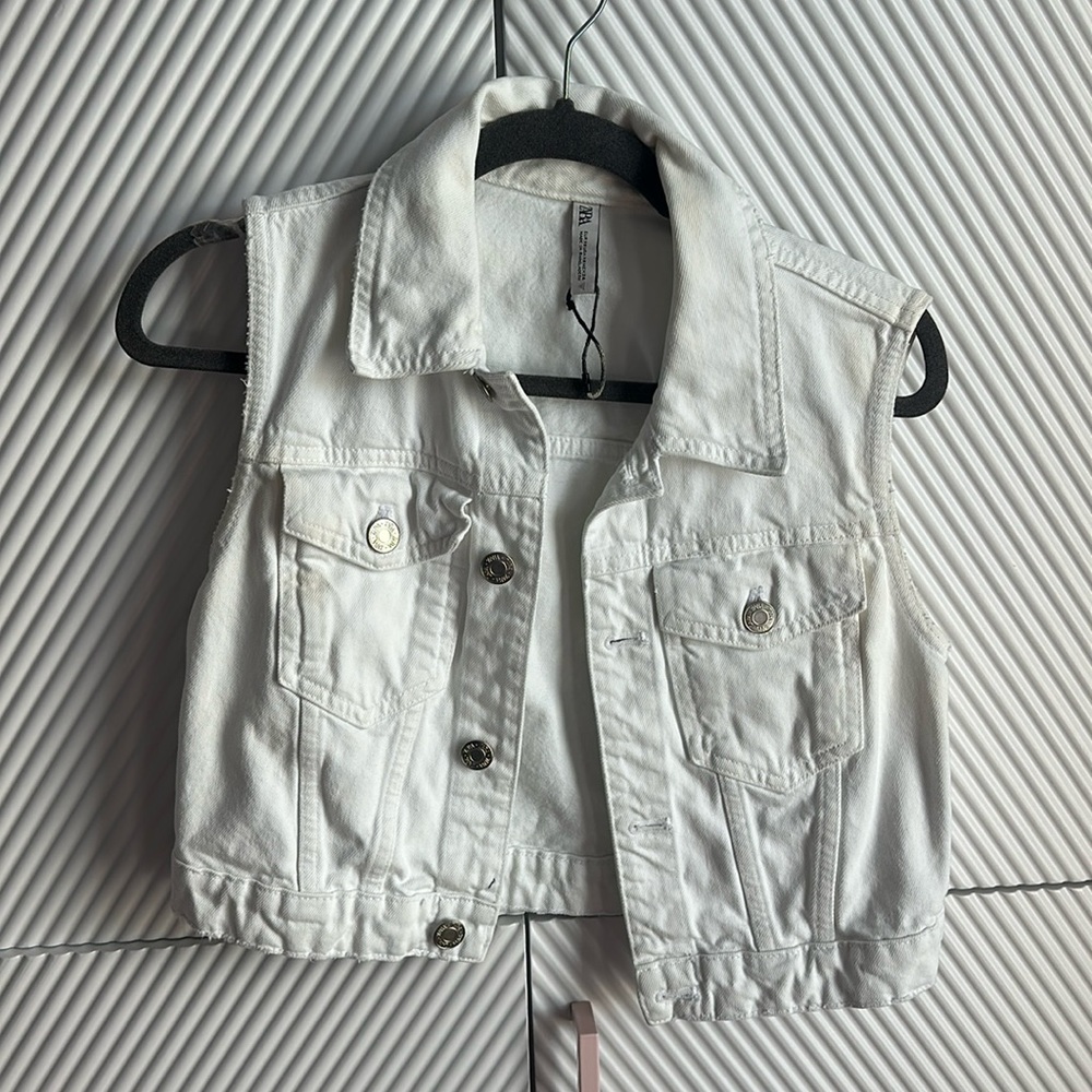 Zara vest